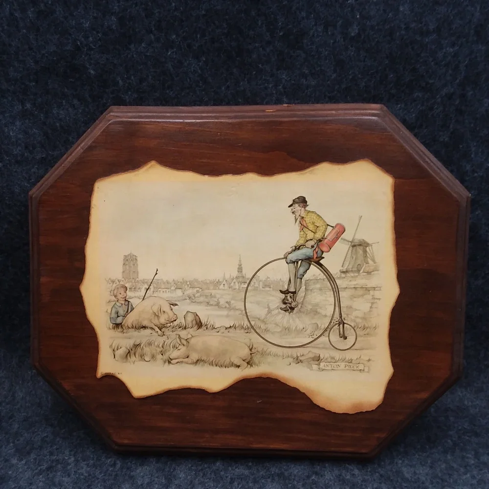 Set of 2 Vintage Anton Pieck Wall Plaque Decor Art‎ Wood Framed Old Country 10x9